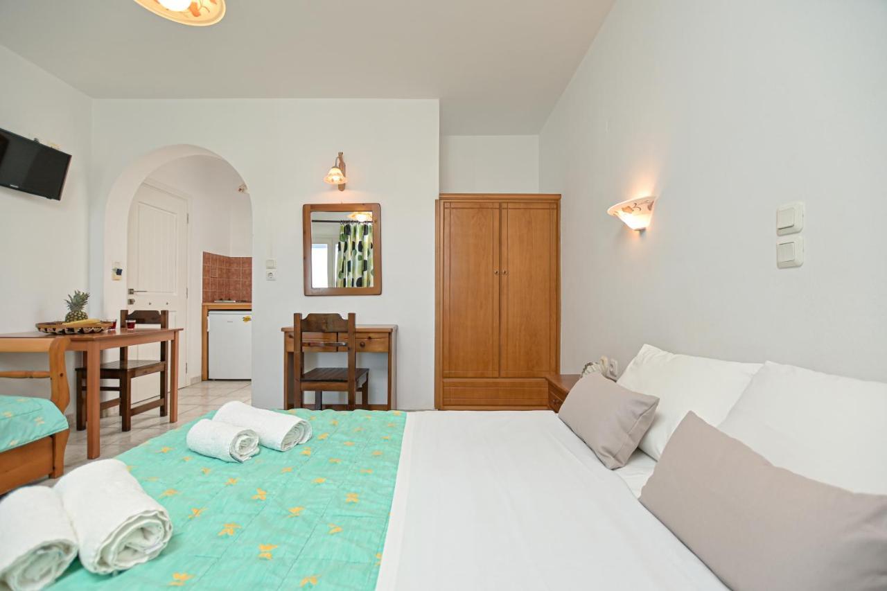 Alykes Studios & Suites Ájos Prokópios Eksteriør bilde