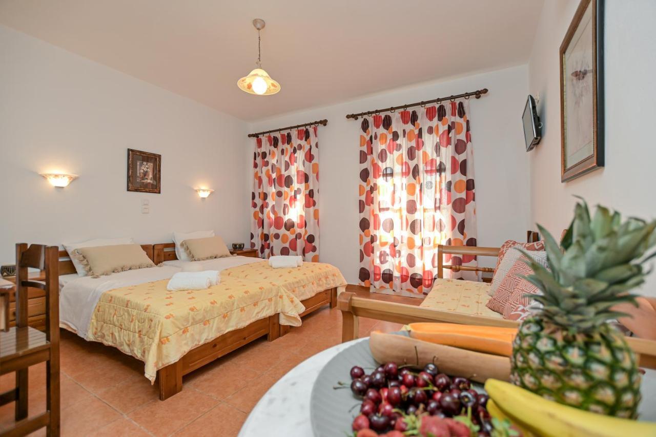 Alykes Studios & Suites Ájos Prokópios Eksteriør bilde