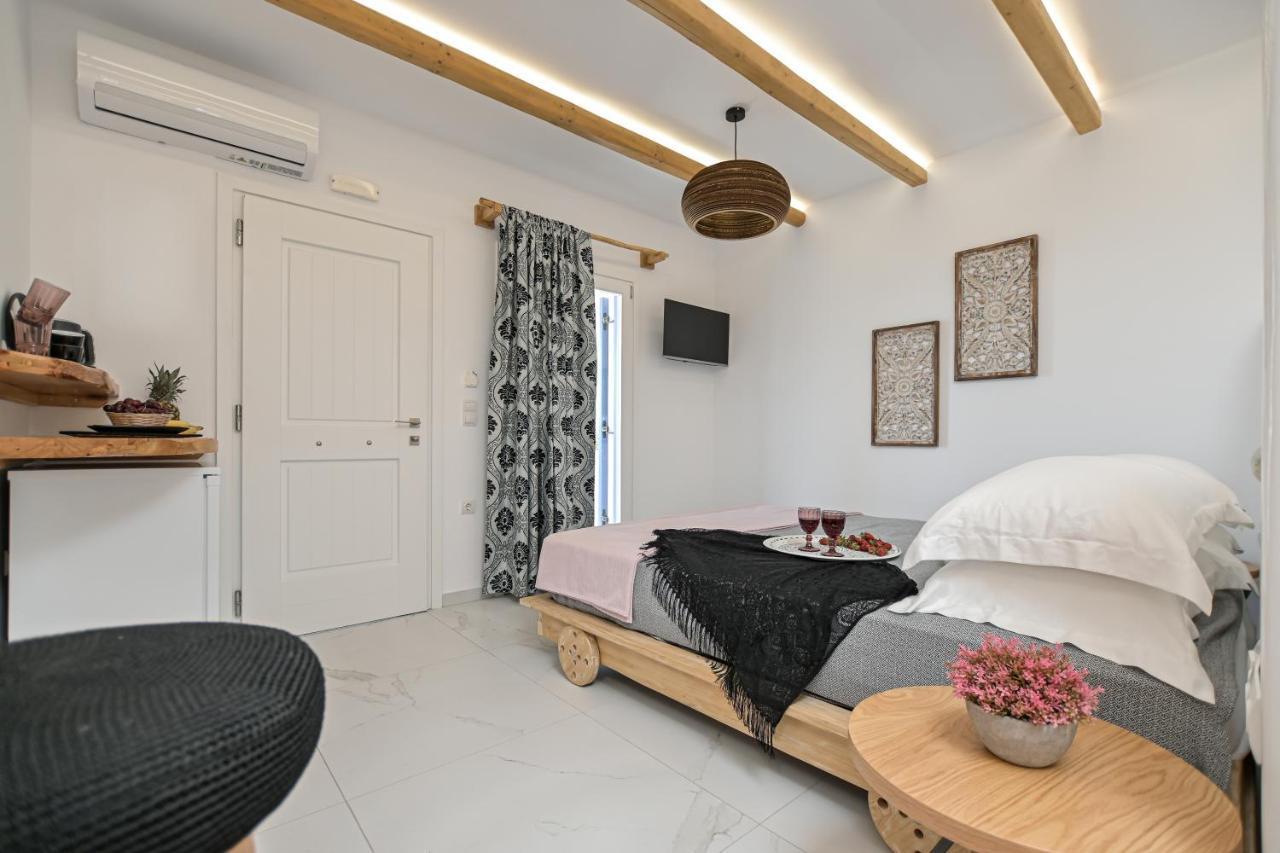 Alykes Studios & Suites Ájos Prokópios Eksteriør bilde