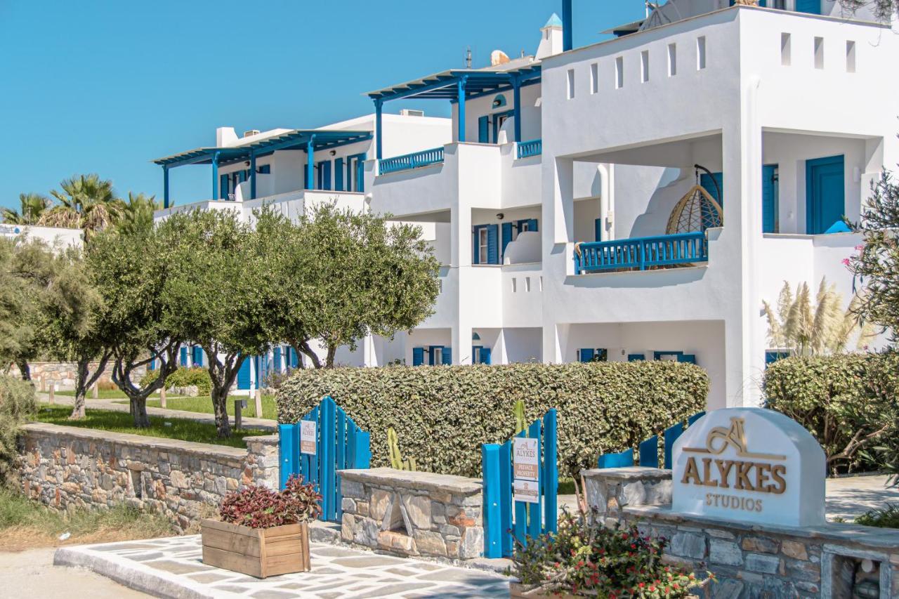 Alykes Studios & Suites Ájos Prokópios Eksteriør bilde